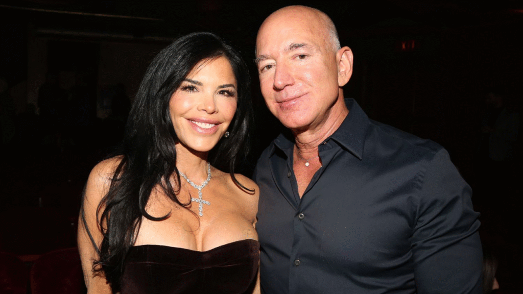 Jeff Bezos and Lauren Sanchez