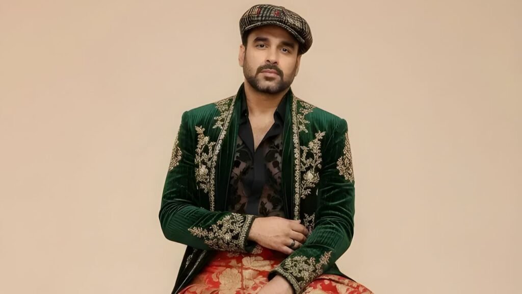 Pankaj Tripathi’s Bold Fashion Transformation Sparks Internet Frenzy