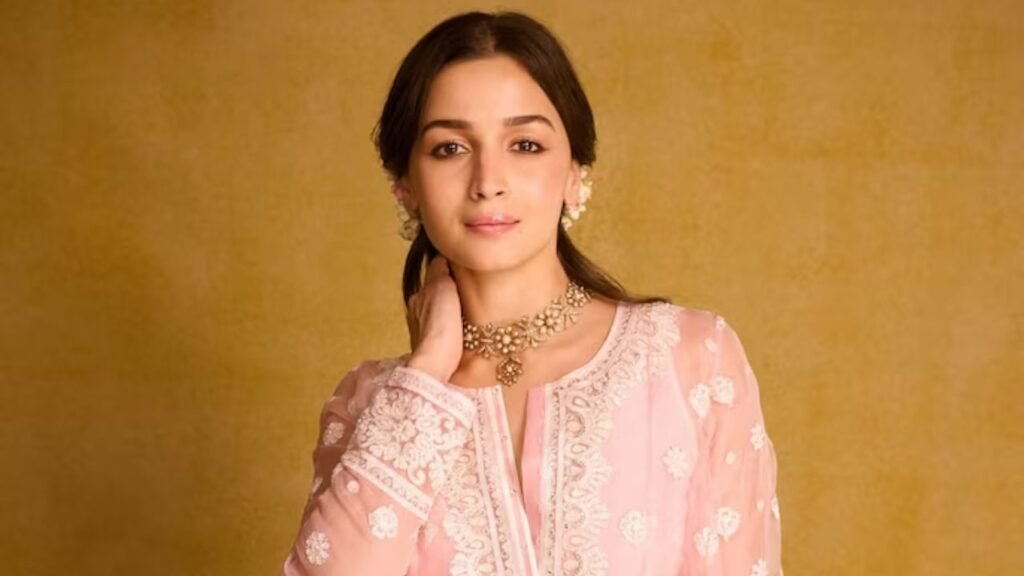 Alia Bhatt’s Bold Diwali Look Redefines Festive Fashion with a ‘Lungi’ Twist