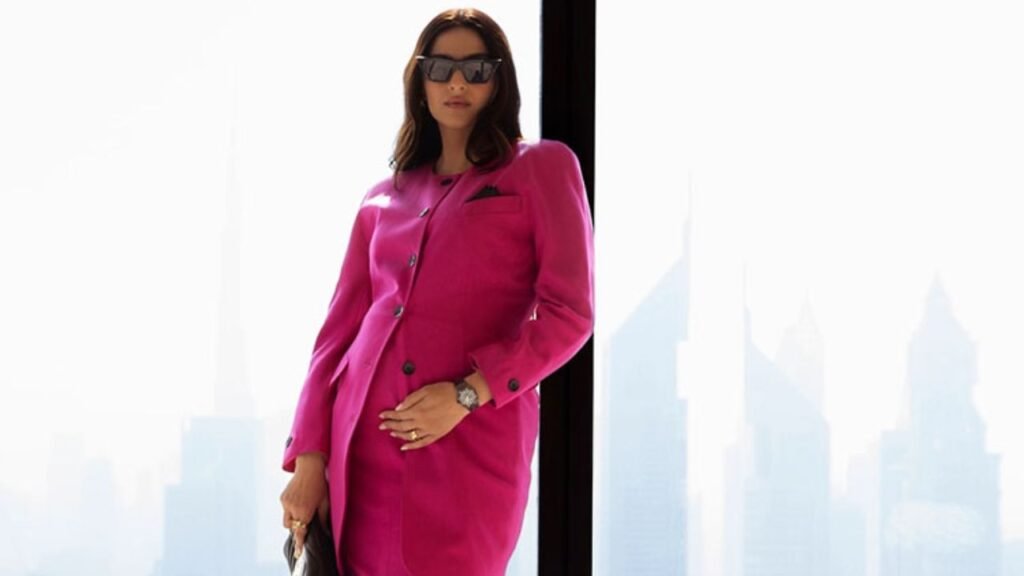 Sonam Kapoor Announces Baby No. 2 With Royal-Style Hot-Pink Maternity Photoshoot