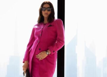 Sonam Kapoor Announces Baby No. 2 With Royal-Style Hot-Pink Maternity Photoshoot