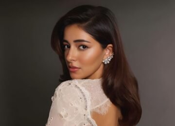 Ananya Panday Channels Maharani Gayatri Devi In A Vintage Lace Saree And 1948 Corset