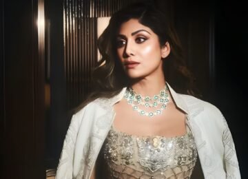 Shilpa Shetty’s Bold Saree-Jacket Fusion Sets a New Festive Season Benchmark