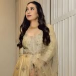 Karisma Kapoor Champions Effortless Elegance in Ritu Kumar’s Chanderi Suit