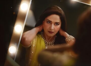 Mrs Deshpande Trailer Review: Madhuri Dixit Turns Serial Killer! Why is She Helping the Police?