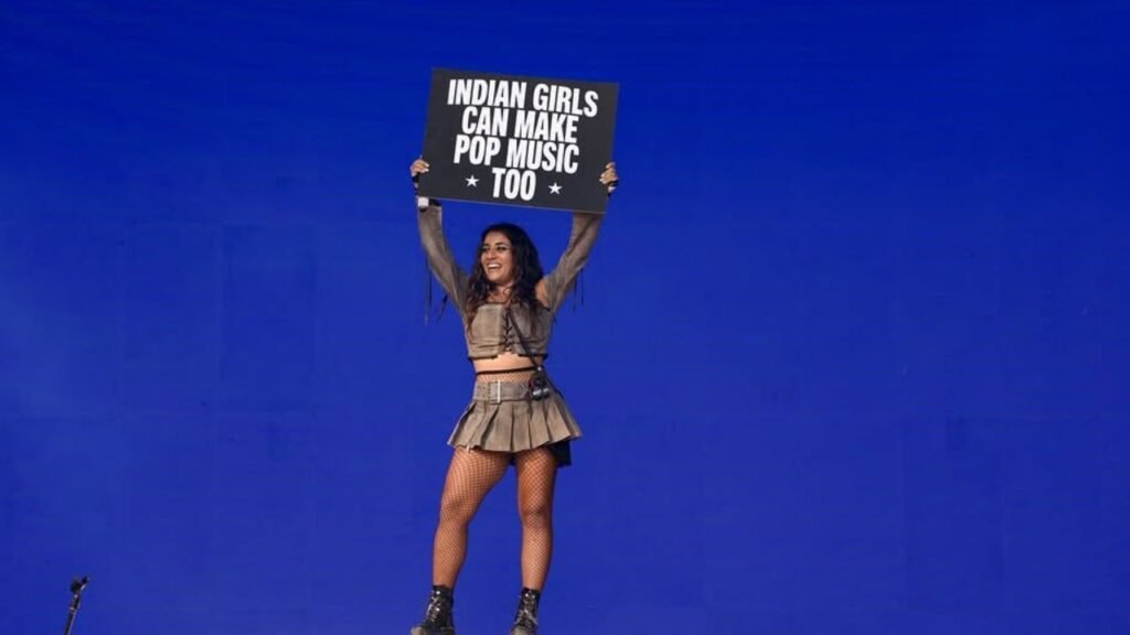 From Stage to Statement: Zoya Stuns at Lollapalooza India in KH House of Khaddar