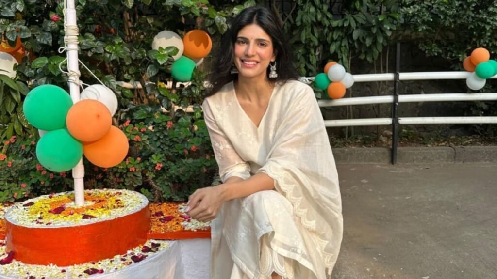 Medha Rana’s Republic Day look featured handcrafted footwear from Fizzy Goblet.