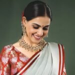 Genelia Deshmukh’s Raw Mango Saree Look Is the Ultimate Festive Style Inspiration