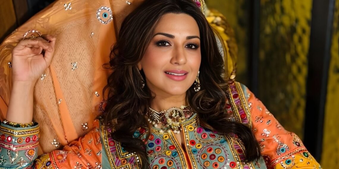 Sonali Bendre’s Kurta Set Goes Viral After Reception Appearance