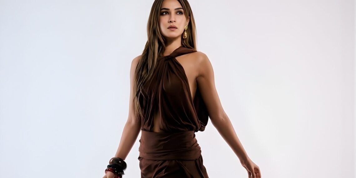 Kriti Sanon Style: Surprising Details From Her Brown Gown Look