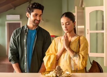 Chand Mera Dil Title Track Brings Ananya Panday and Lakshya’s Love Story to Life