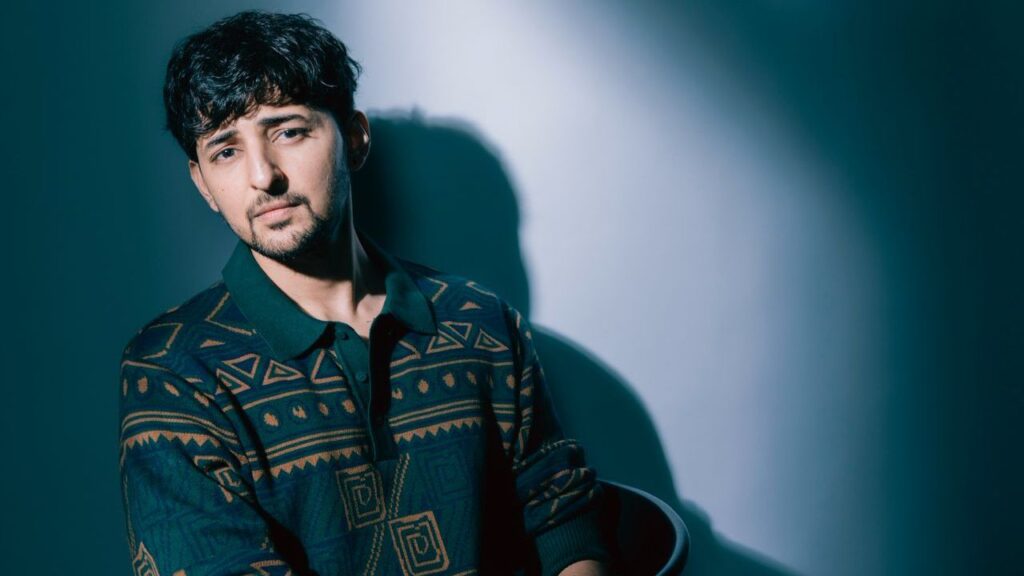 Darshan Raval’s Only Mine Drops, Soulful Love Anthem Wins Hearts