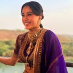 Janhvi Kapoor’s Regal Anamika Khanna Look Feels Made For 2026 Brides
