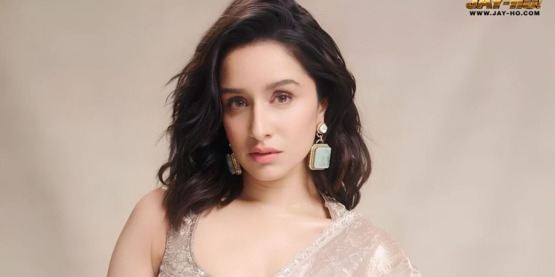 Big Update: Shraddha Kapoor Finishes Eetha After Massive 800-Person Song Sequence
