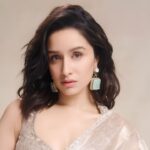 Big Update: Shraddha Kapoor Finishes Eetha After Massive 800-Person Song Sequence
