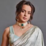 Kangana Ranaut Announces Bharat Bhhagya Viddhaata, Fans Say Queen Is Back