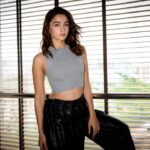 Alia Bhatt’s Custom Alpha Ring Steals The Spotlight; Inside The Stunning 18K Gold Masterpiece By Meroh