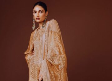 Athiya Shetty Fizzy Goblet Heels: Stunning Wedding Look Steals the Spotlight at Anshula Kapoor's Festivities
