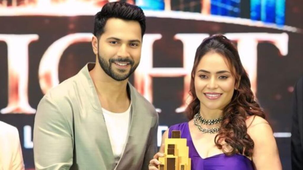 Nikita Rawal Wins the Best Reality Show Host Award, Honoured by Varun Dhawan