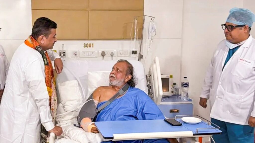 Mithun Chakraborty Undergoes Surgery in Kolkata; Here's His Latest Health Update