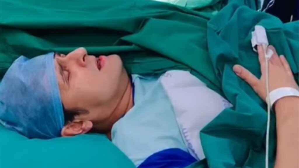 Sonu Nigam Sings ‘Suhani Raat’ During Surgery: The Surprising Reason He Was Wide Awake