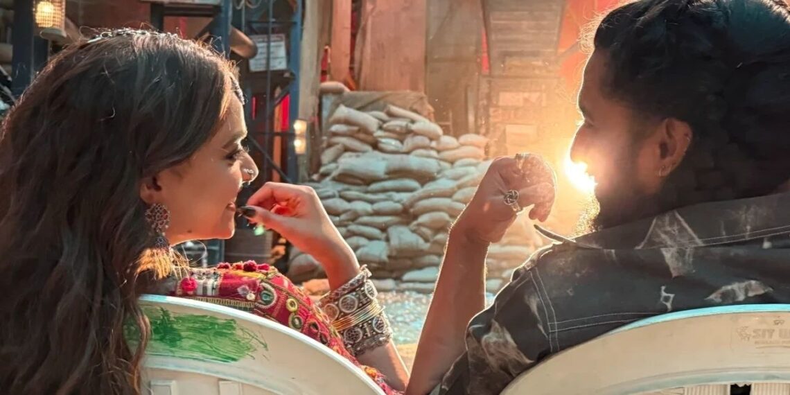 The Paradise Song Yeshanagula Out: Nani Joins Anirudh Ravichander On Stage In Dallas, Keerthy Suresh Makes Special Appearance