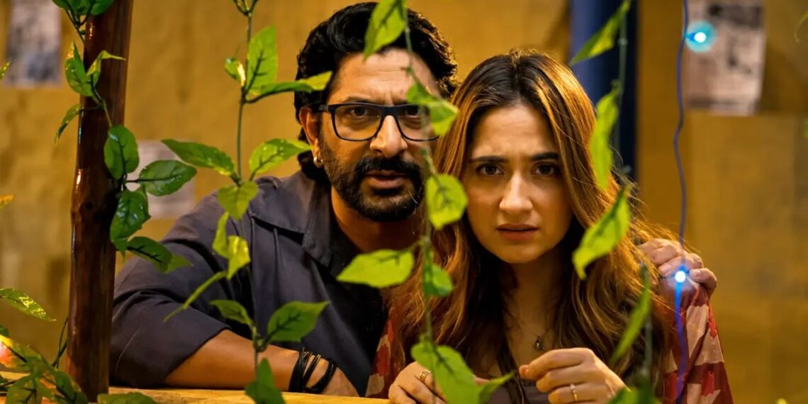 Jeevan Ya Bheema Con movie review: Arshad Warsi, Vijay Raaz and Sanjeeda Sheikh star in Abhishek Dogra's mistaken-identity comedy, but repetitive toilet humour wastes a promising premise.