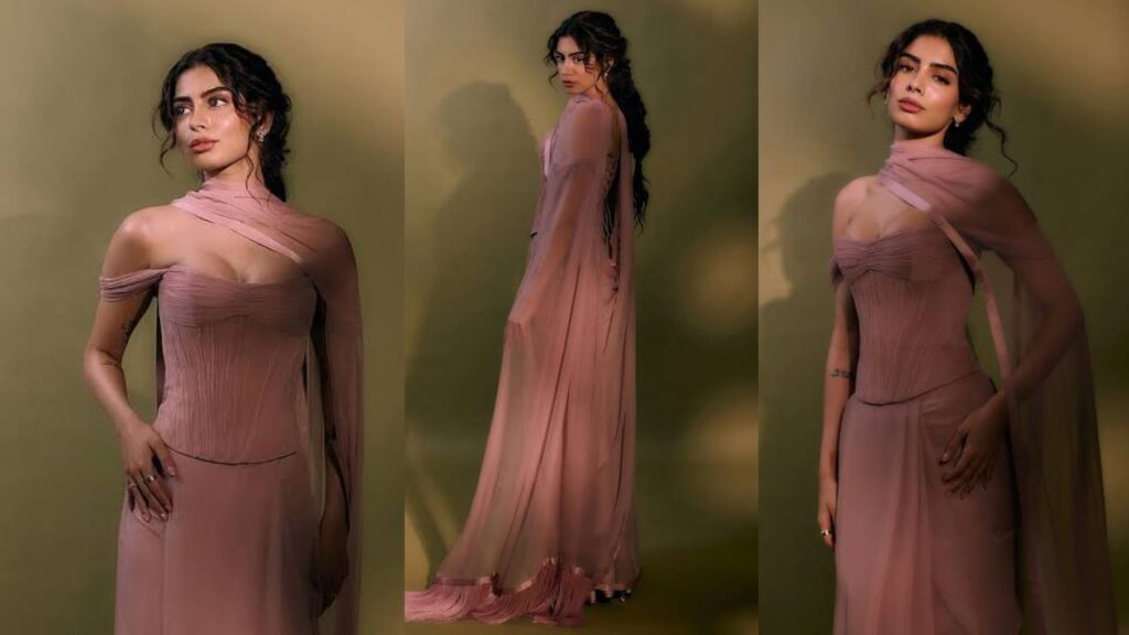 Khushi Kapoor Looks Like a Fairy Princess in Dreamy Pink Manish Malhotra Corset Gown