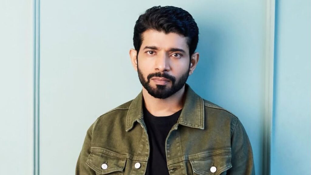 Viineet Kumar Siingh Reportedly Joins Akshay Kumar’s Samuk: Mukkabaaz Actor To Play A Key Role In The Sci-Fi Survival Thriller
