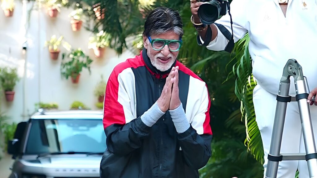 Amitabh Bachchan Health Update: Actor Says He Is Under Strict Rest, Apologises to Fans