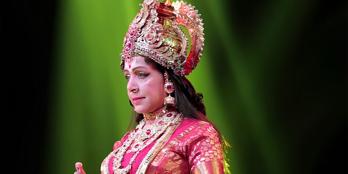 At 77, Hema Malini Portrays Mata Parvati in Special Navratri Dance Performance in Hyderabad