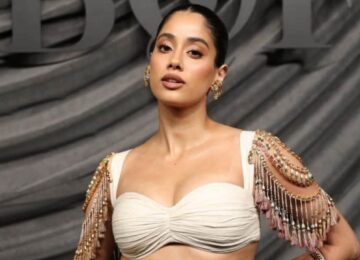 Janhvi Kapoor at BoF 500: Her Ethereal Saree Turns Indian Craftsmanship Into Parisian Glamour